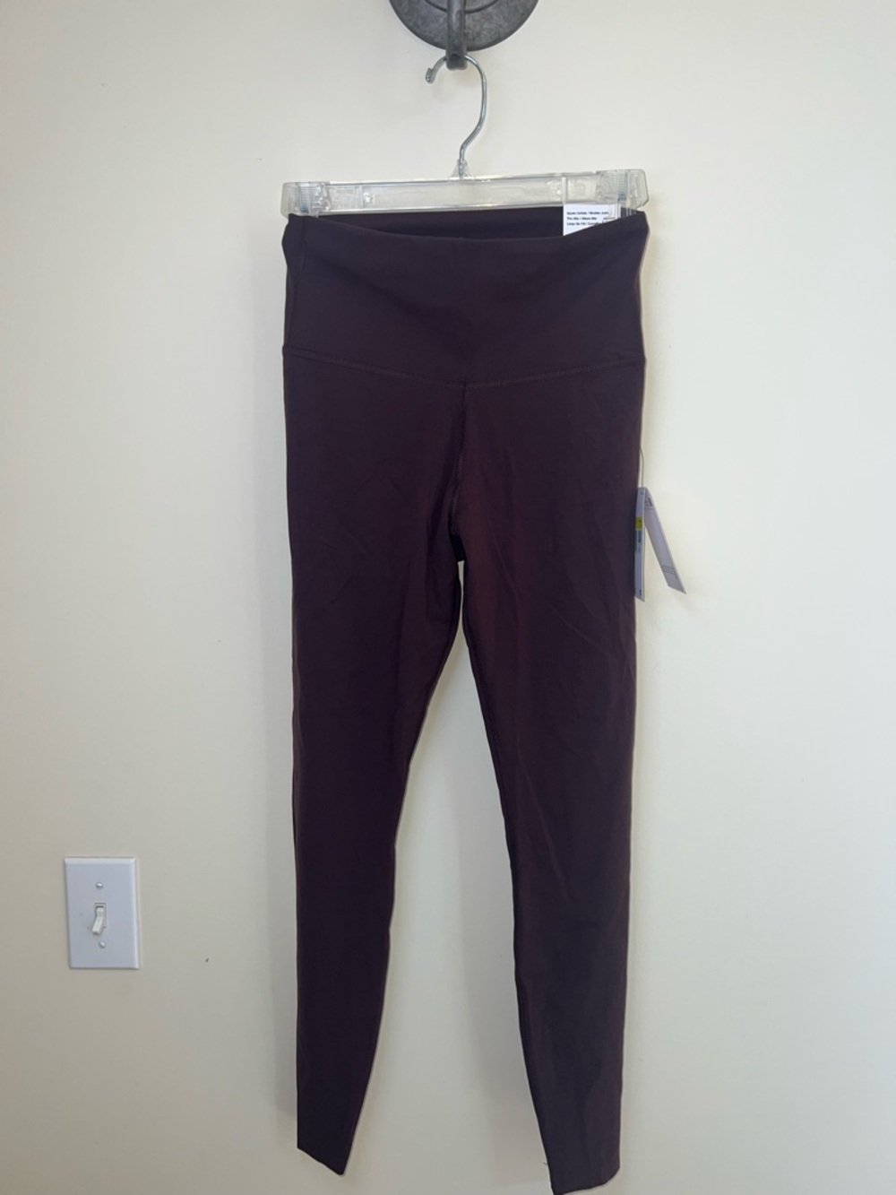 Nike Yoga Luxe Dri-FIT High Rise 7/8 Leggings Plum Brown NWT Small - Picture 1 of 9
